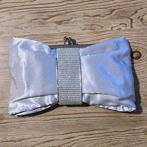 Beautiful Silver Clutch W/ Rhinestone Accent